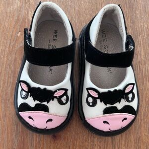 Wee squeak cow shoes